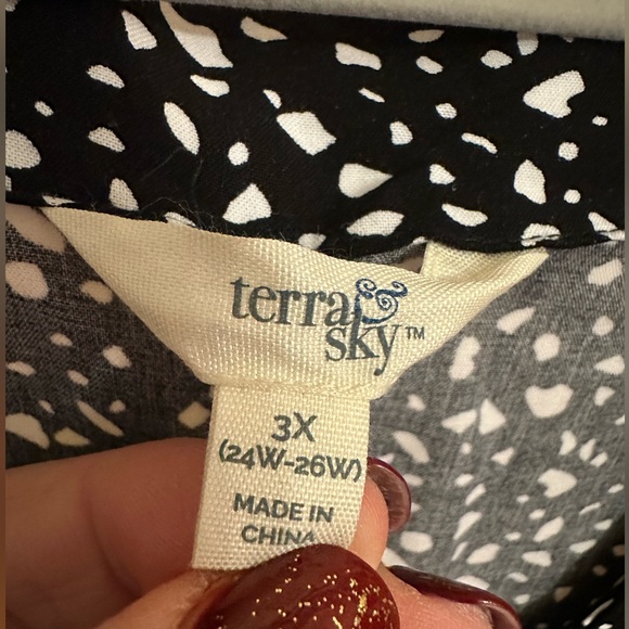 Terra & Sky Black and White Polka Dot Dress NWT - Picture 4 of 8